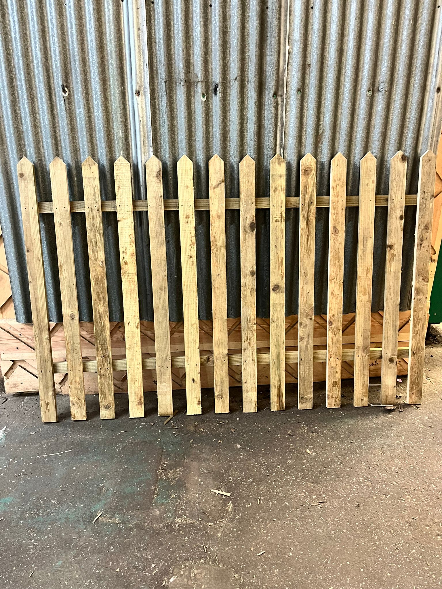 Picket fence 120cm height 183cm wide
