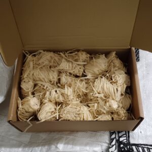 Soy wax coated wood wool flame firelighters