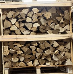 New - 1 Bag of Oak Hardwood Kiln Dried Logs 0.53m3